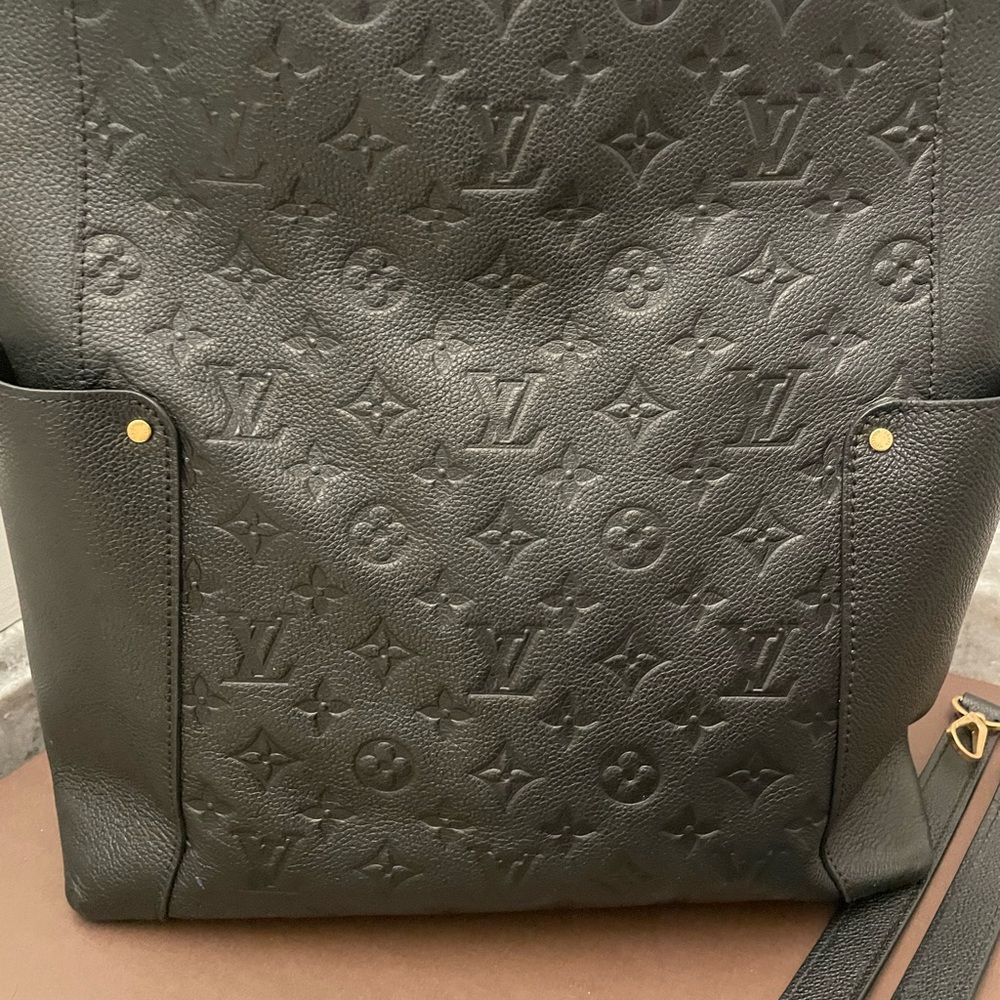 Louis Vuitton Black Monogram bagatelle hobo bag - Picture 3 of 15